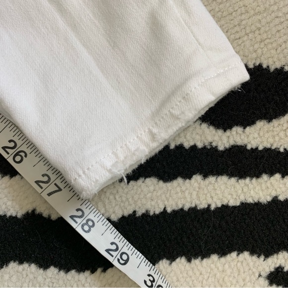 A&F Simone High Rise Super Skinny Distressed White Jeans Size 4 - Picture 9 of 9